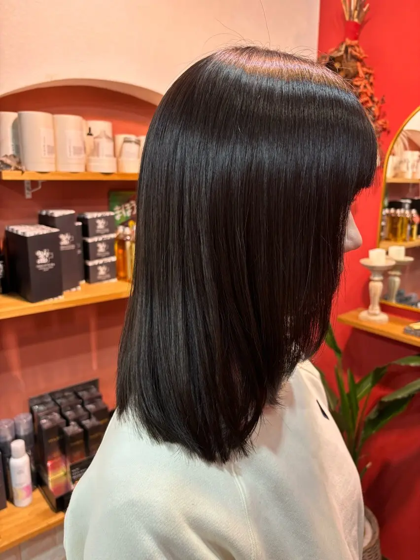 ミディアム 大久保 愛のヘアスタイル
