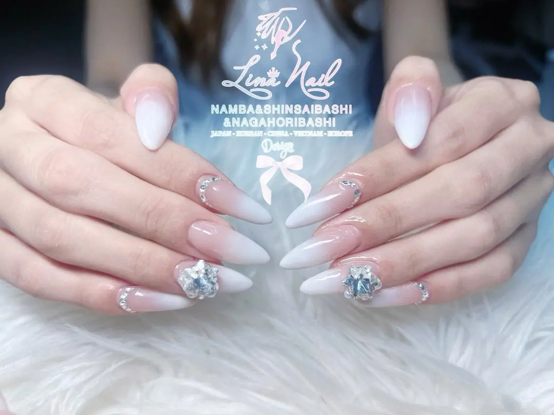 セミロング Linanail Nambaのネイルデザイン