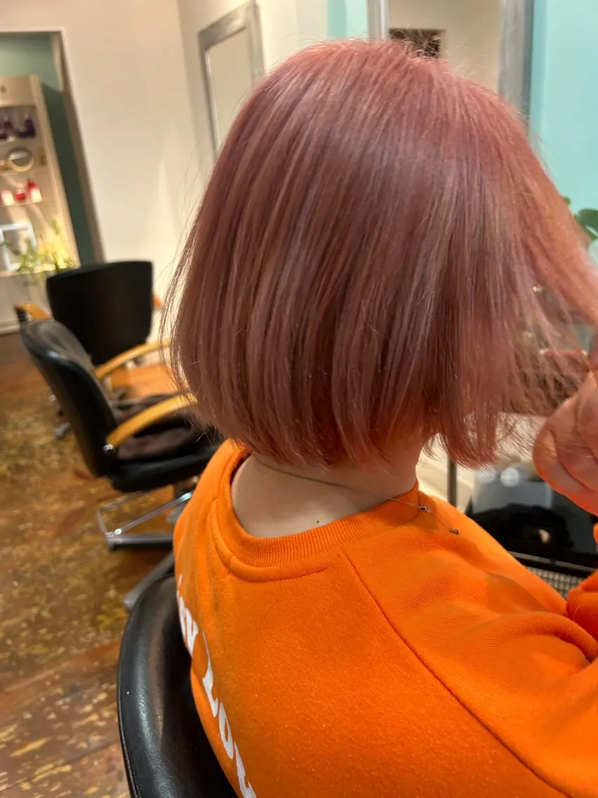 ミディアム カラー ベージュカラー ピンクカラー ピンクベージュ Helena/ みこと💫のヘアスタイル