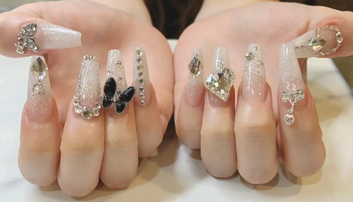 ネイル アートネイル 長さ出し *・*MIMnail 1号店・*:・*のネイルデザイン