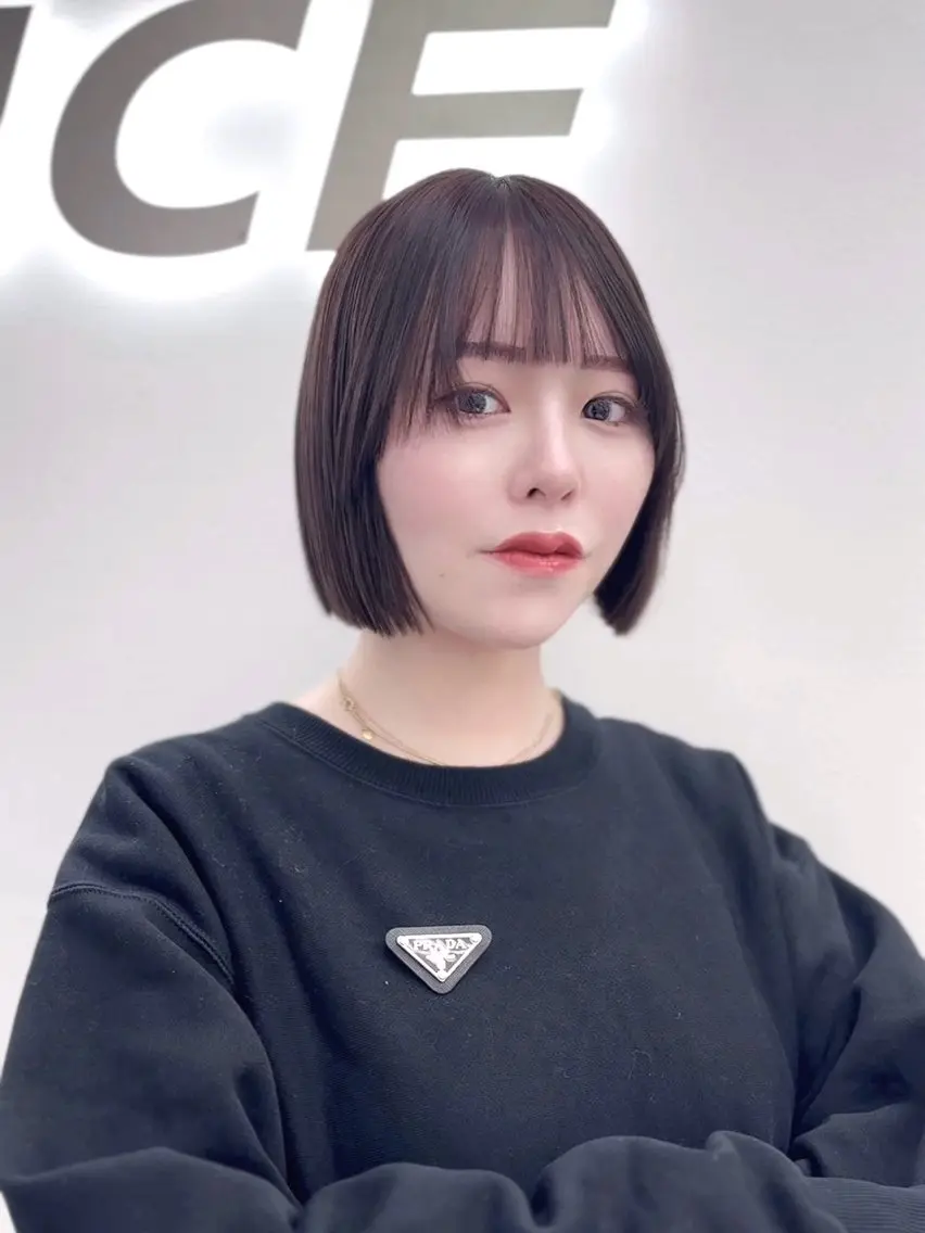 ショート カラー ヘアアレンジ カット ヘアカラー トリートメント ヘッドスパ ヘアセット 縮毛矯正🤍 ボブ/ HIKARIのヘアスタイル