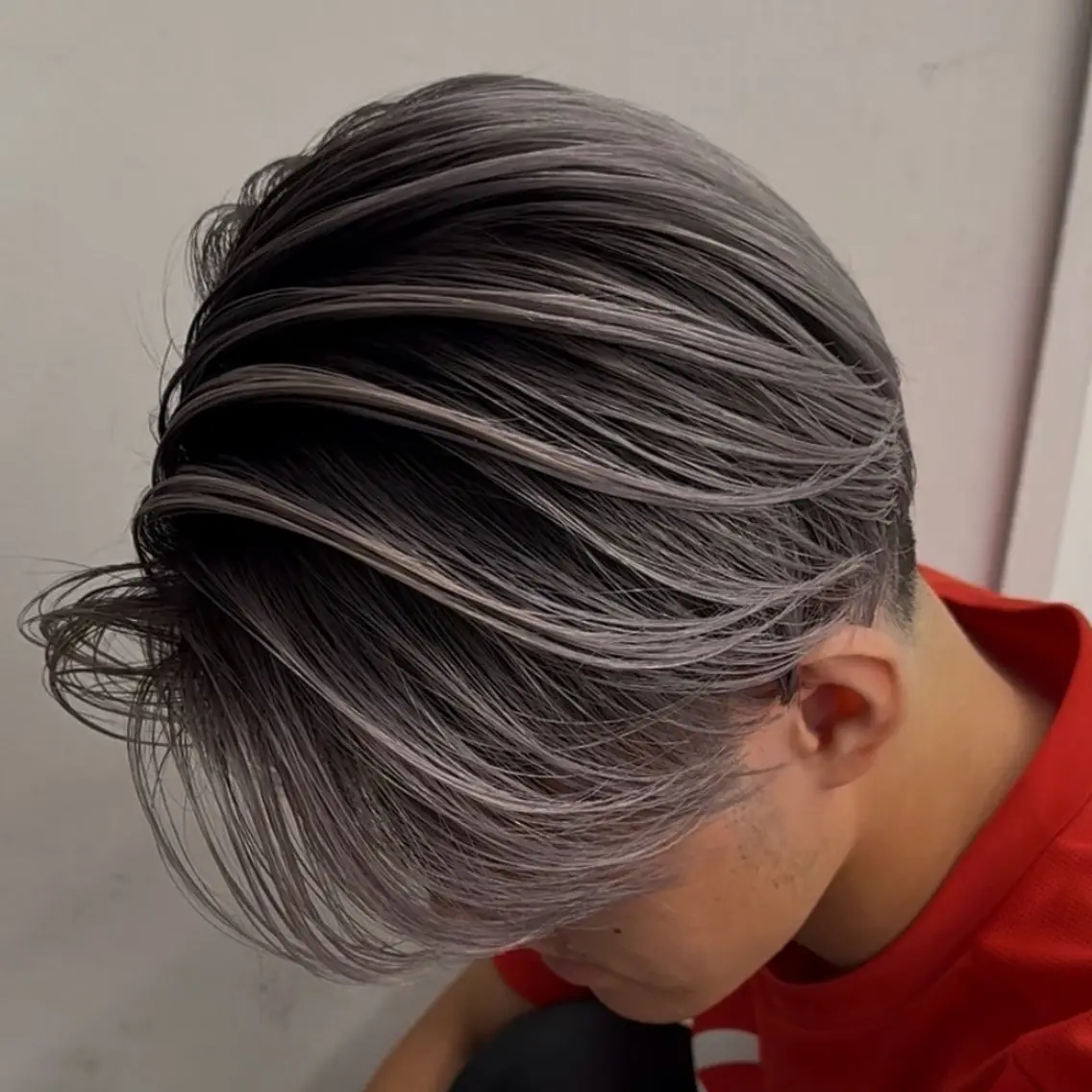 ミディアム カラー パーマ ヘアアレンジ メンズ メンズバレイヤージュ 🌫ハイライトのヘアスタイル