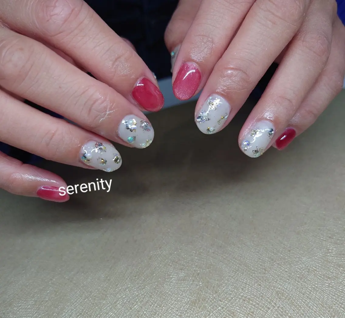ネイル ボルドー マグネットネイル 持ち込み ストーンネイル nail  serenityのネイルデザイン