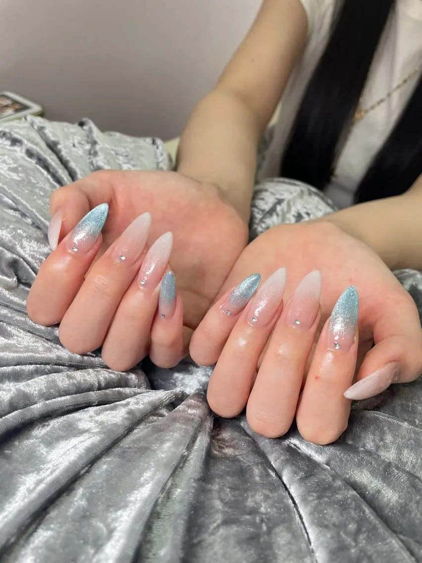 ネイル ハンドネイル Mumu眉毛,ネイル モデル募集中🪄のネイルデザイン