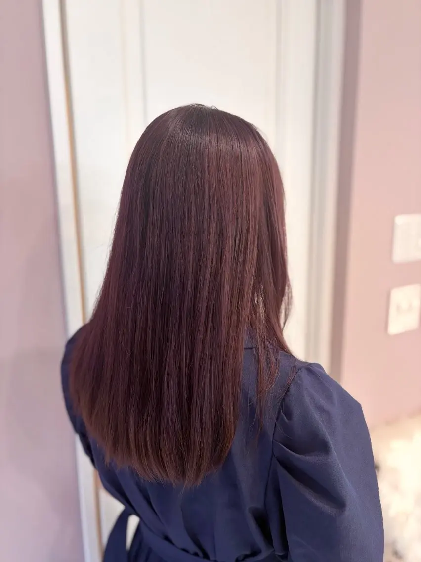 セミロング カラー che'rie shizukiのヘアスタイル