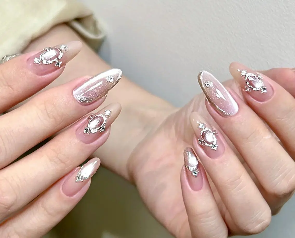 ネイル ハンドネイル 🎀 NaNa_nailのネイルデザイン