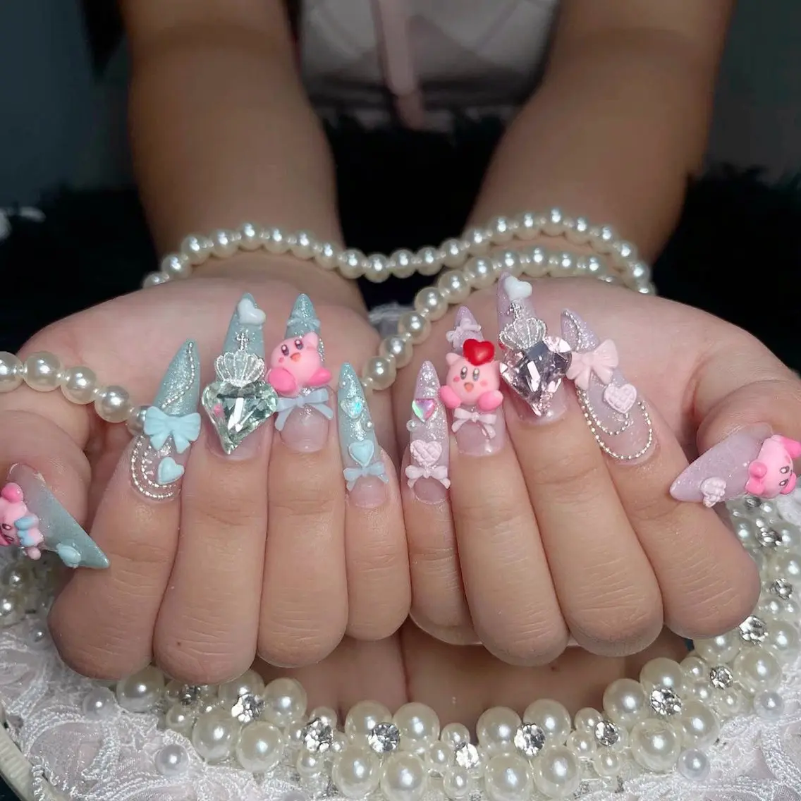 ネイル オーロラネイル 長さ出し フラッシュネイル フレンチネイル ジェルネイル ハンドネイル Amee Nail Salonのネイルデザイン