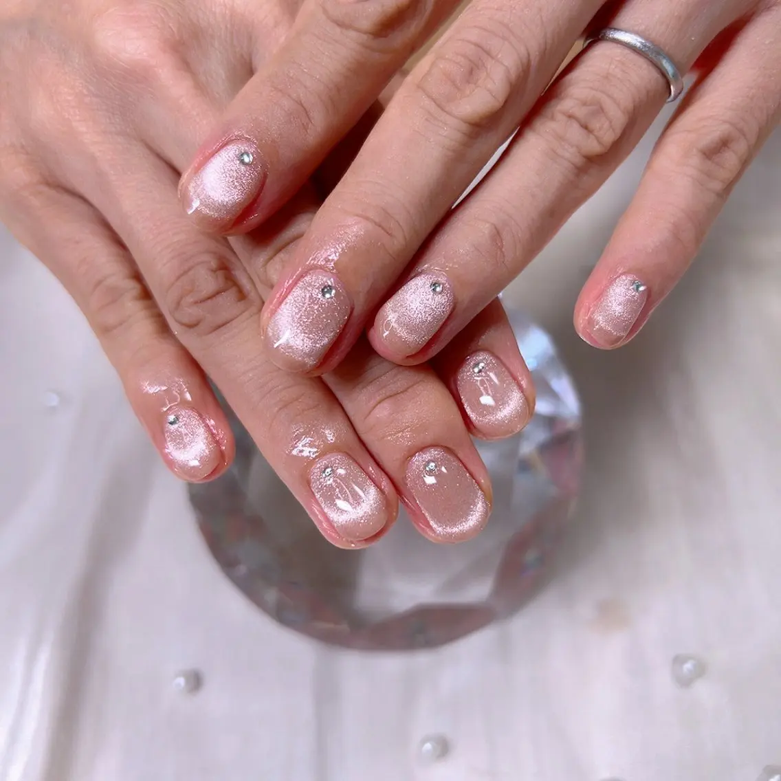 ネイル フレンチネイル マグネットネイル マグネットフレンチ オフィスネイル シンプルネイル Cute Tips nailのネイルデザイン