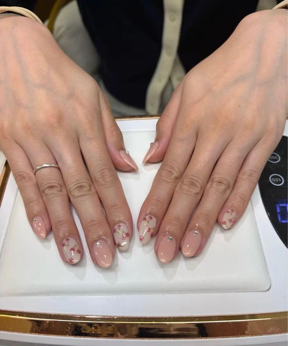 ネイル ハンドネイル enju hinata🎀のネイルデザイン