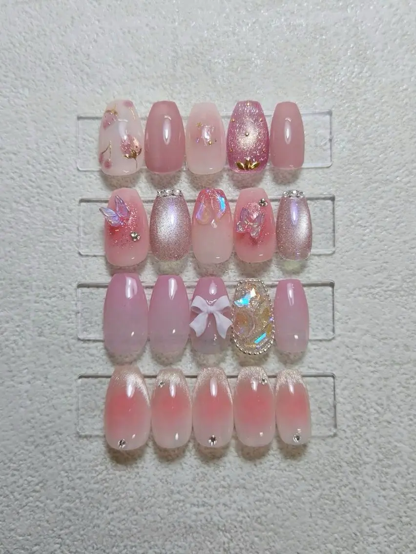 ネイル Nailsalon Liliesのネイルデザイン