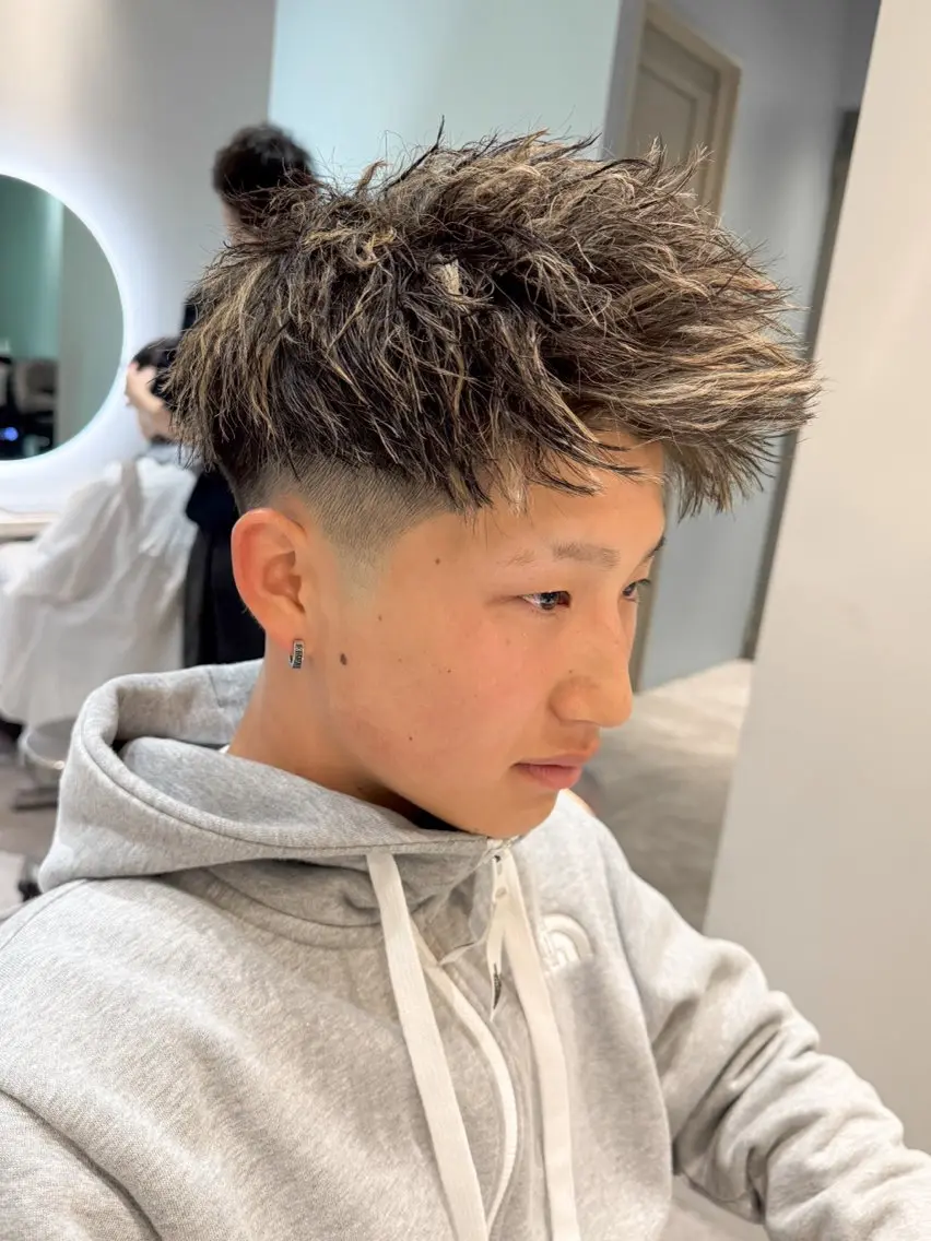 ショート カラー パーマ メンズ カット ヘアカラー パーマ メンズパーマ メンズ特化ryoのヘアスタイル
