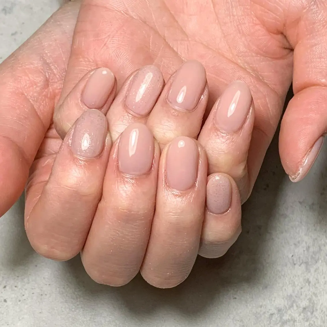 ネイル ジェルネイル FIORITURA aiのネイルデザイン