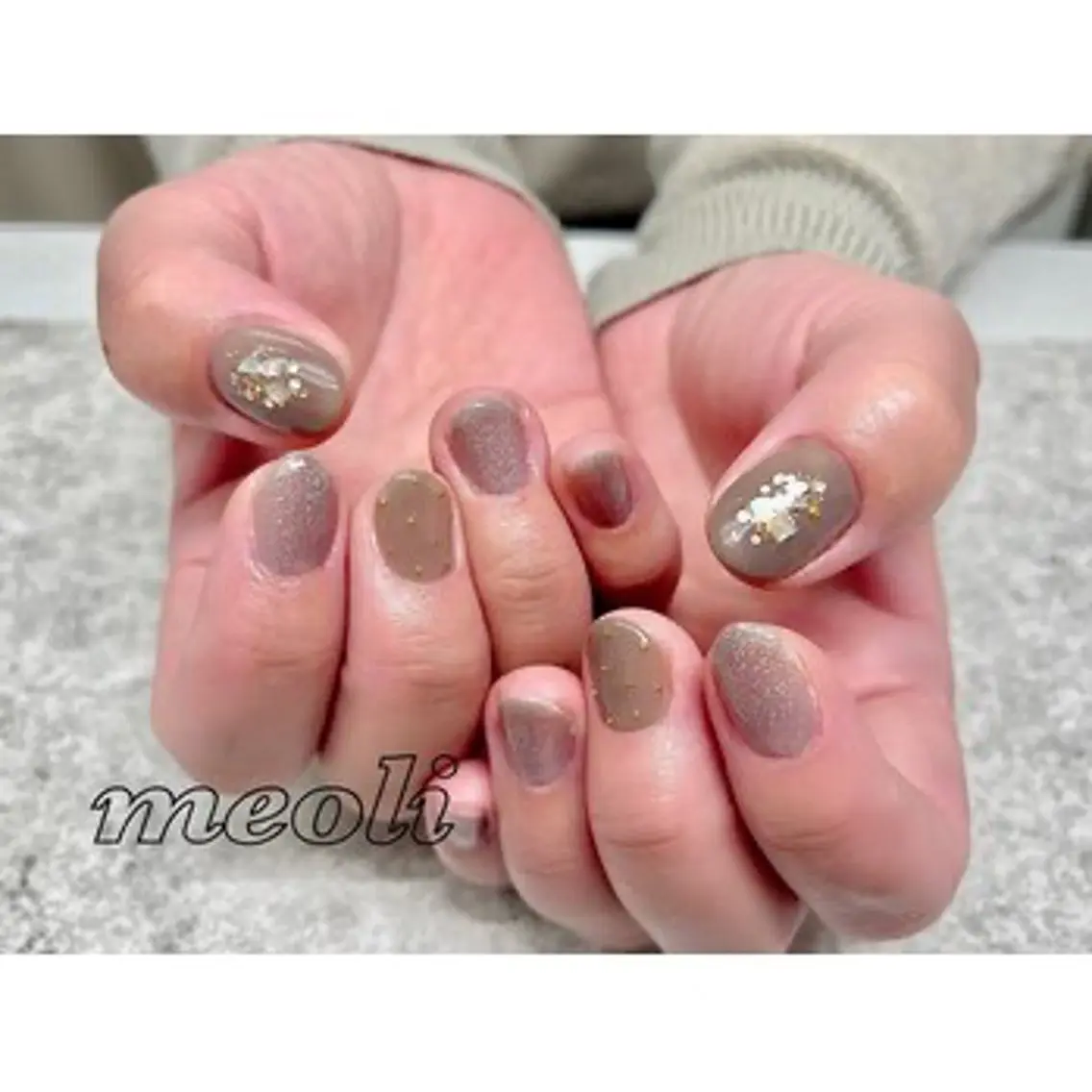 ネイル アートネイル ブラウン ドット ラメ(グリッター) シンプルネイル nail salon meoli　アヤのネイルデザイン