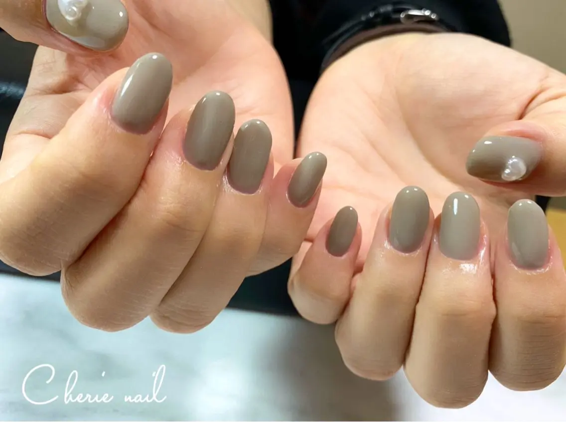 ネイル ジェルネイル オフィスネイル ワンカラーネイル シンプルネイル ハンドネイル Cherienail yunaのネイルデザイン