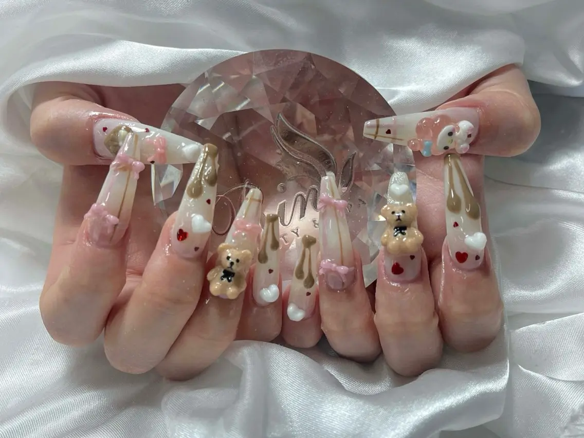 ネイル ブルー フラッシュネイル フラワーネイル ホログラムネイル キラキラネイル ハンドネイル Rin Nail 新大久保店のネイルデザイン