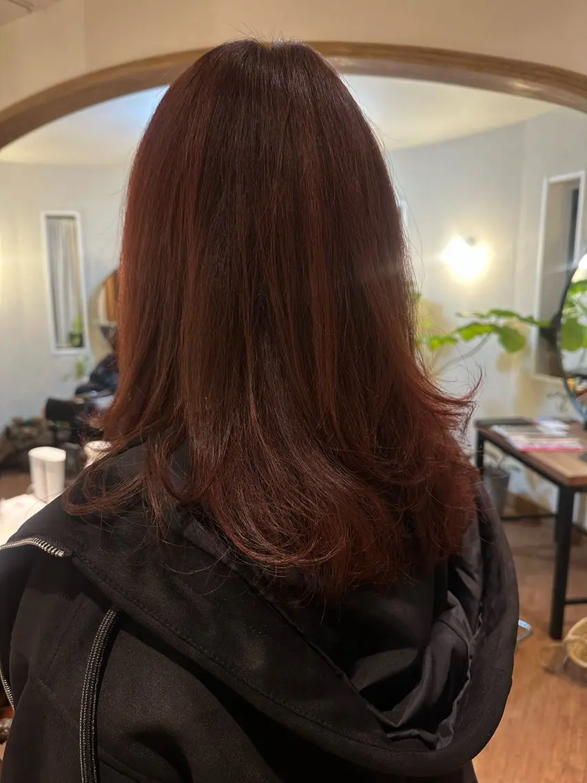 ミディアム かつやま めいのヘアスタイル