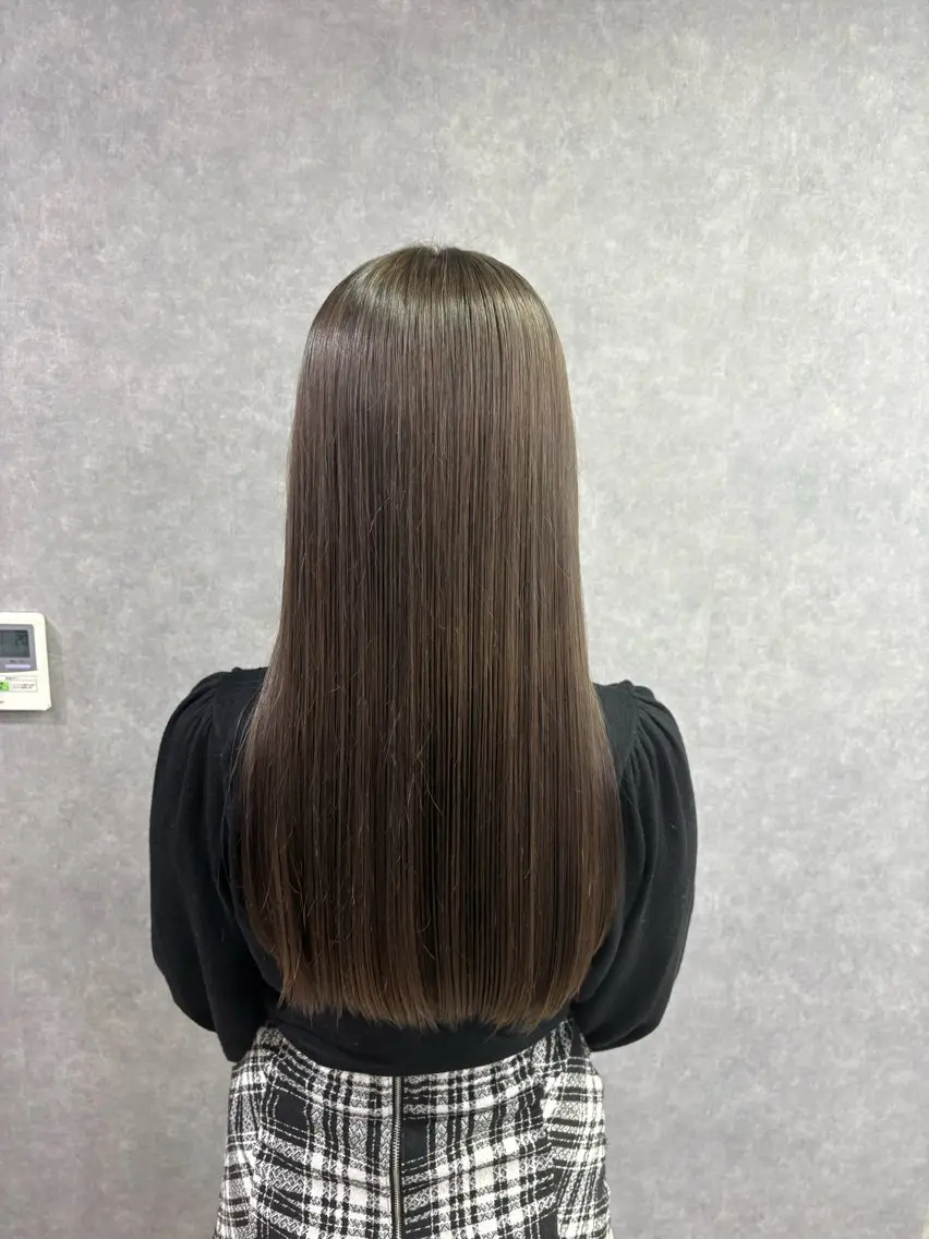 ロング パーマ 縮毛矯正 トリートメント ショートカット✨ 金子明日香のヘアスタイル
