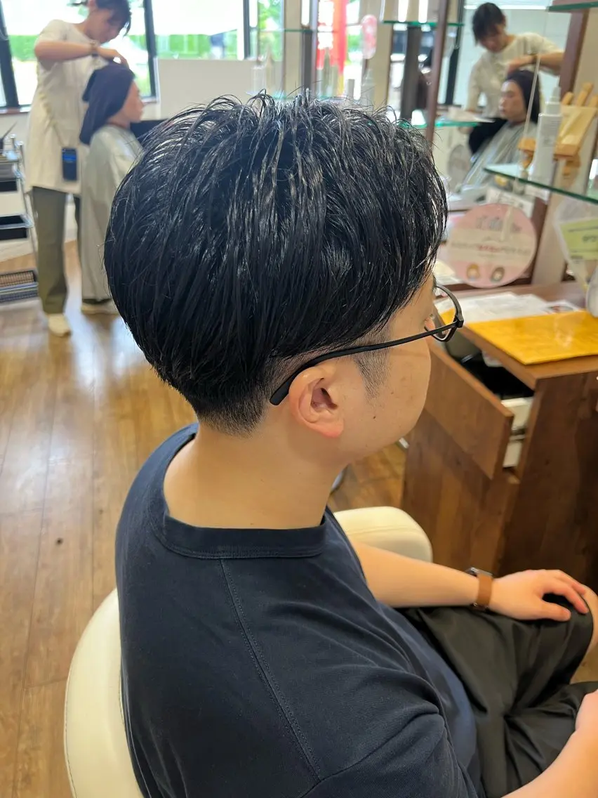 ショート メンズ 刈り上げ 一戸 大和のヘアスタイル