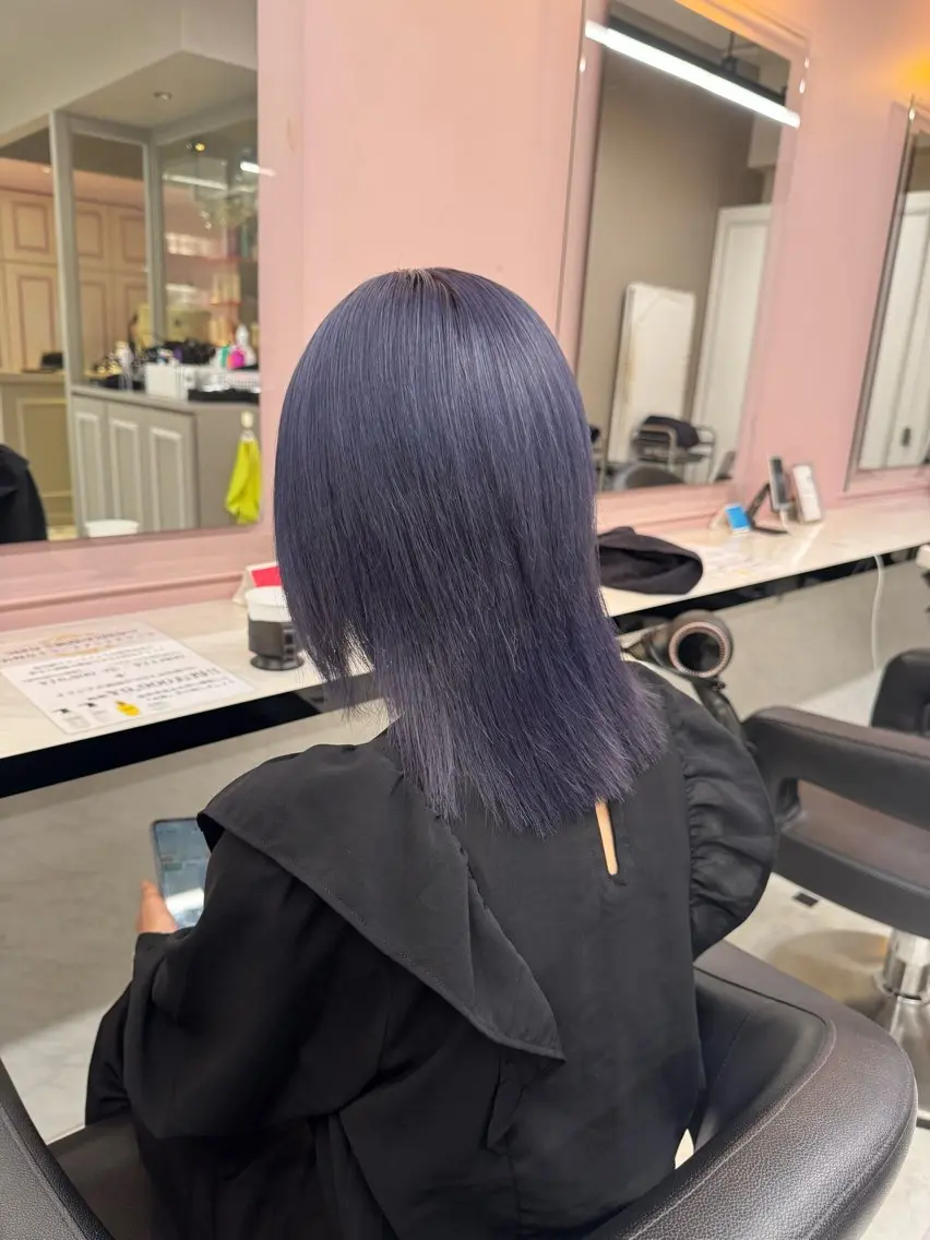 ミディアム カラー ブリーチ ケアブリーチ ヘアカラー 🥀レイヤー×ハイト ーントレンドヘア🥀のヘアスタイル