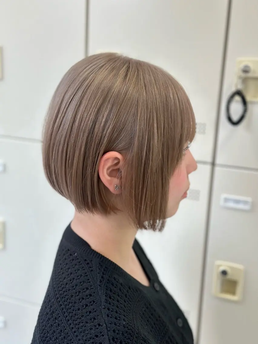 ロング カラー ヘアアレンジ カット ヘアカラー 艶カラー/ハイトーン /レイヤーカットのヘアスタイル