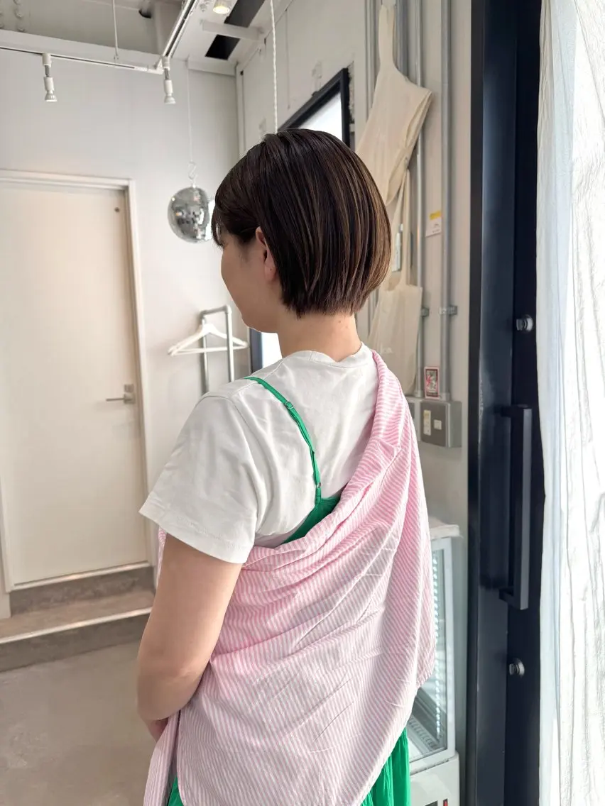 ショート カラー カット ヘアカラー トリートメント 松坂 真衣のヘアスタイル