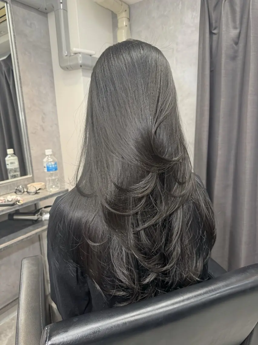 ロング カット ヘアカラー トリートメント 透明感カラー🇰🇷 レイヤー✨桑原　研太のヘアスタイル