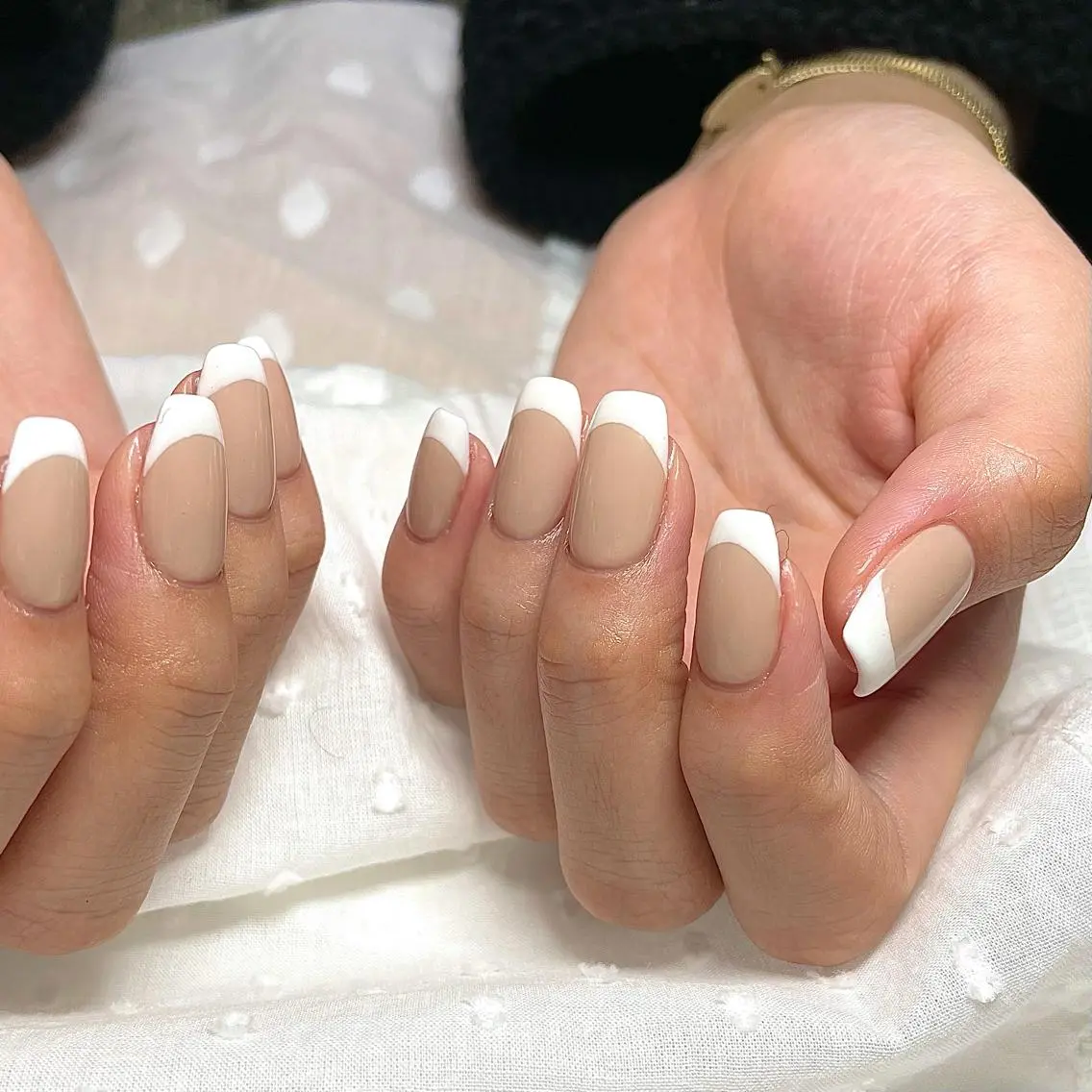 ネイル フレンチネイル ハンドネイル Nailsalon BLOOM🌷 山崎のネイルデザイン