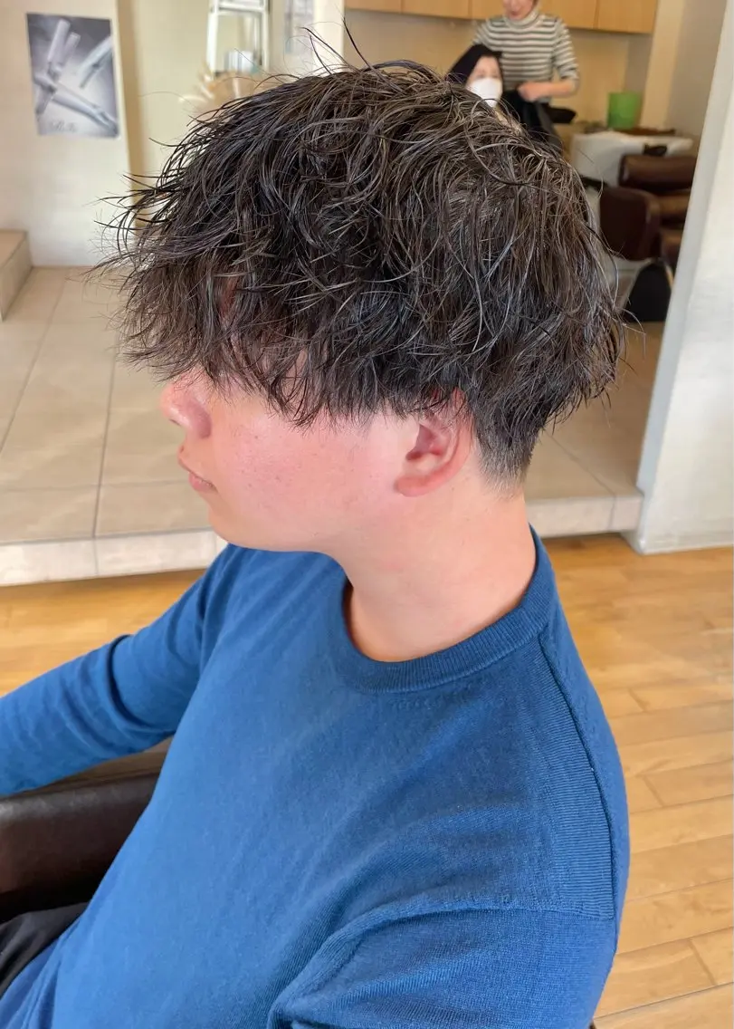 パーマ メンズ カット パーマ トリートメント 村松 寛太のヘアスタイル