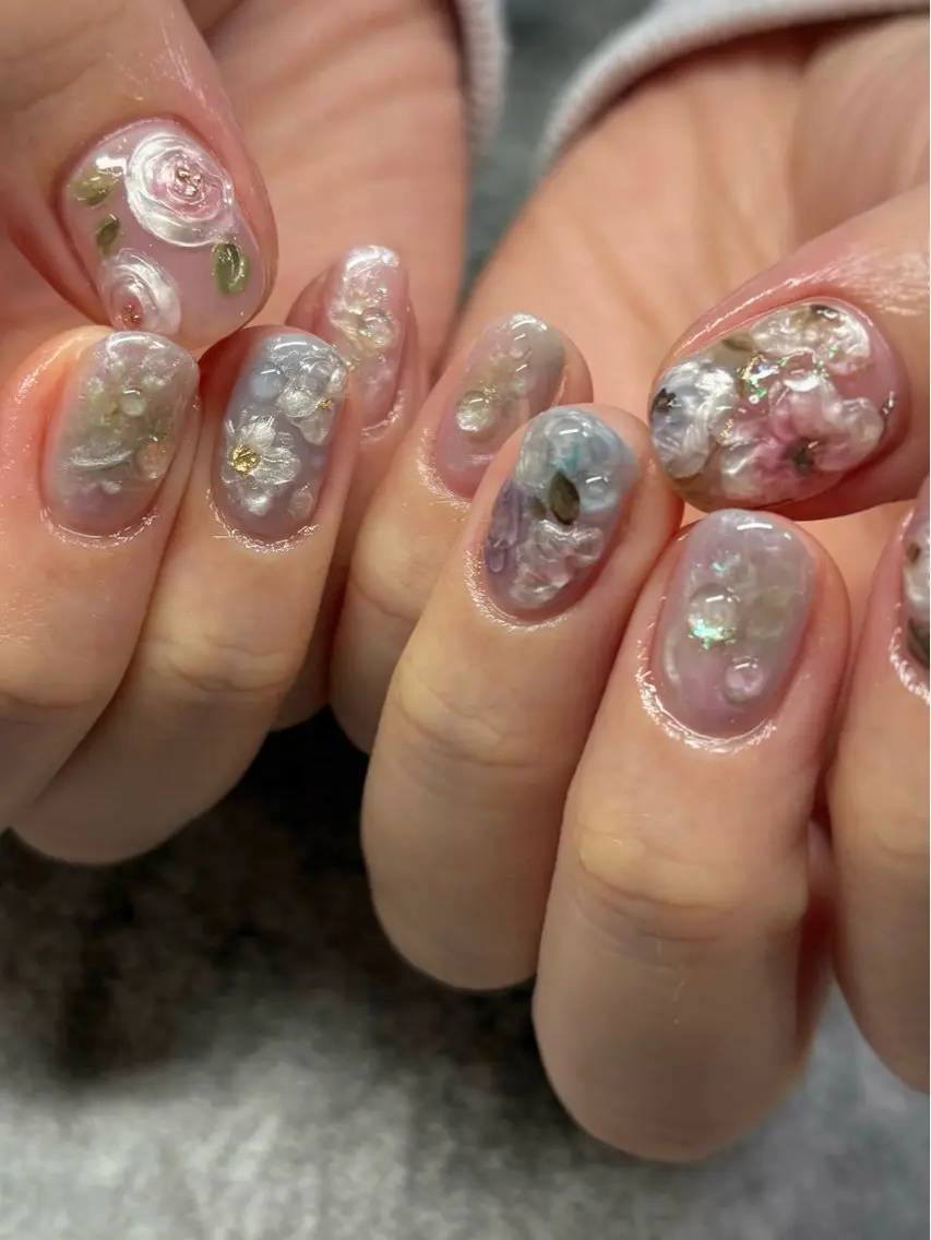 ネイル フラワーネイル ニュアンスネイル ぷっくりネイル ハンドネイル FIORITURA Maikoのネイルデザイン