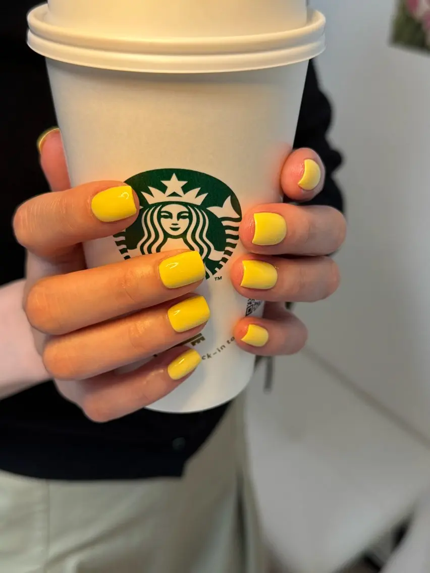 ネイル アートネイル オーロラネイル チークネイル フレンチネイル ガラスフレンチ ハンドネイル 🎀🎀YooLi Nail Salonのネイルデザイン