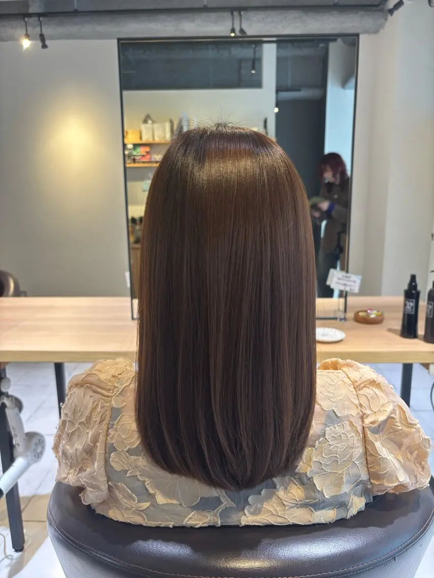ロング 髪質改善 カット ヘアカラー トリートメント 尾形 百花のヘアスタイル