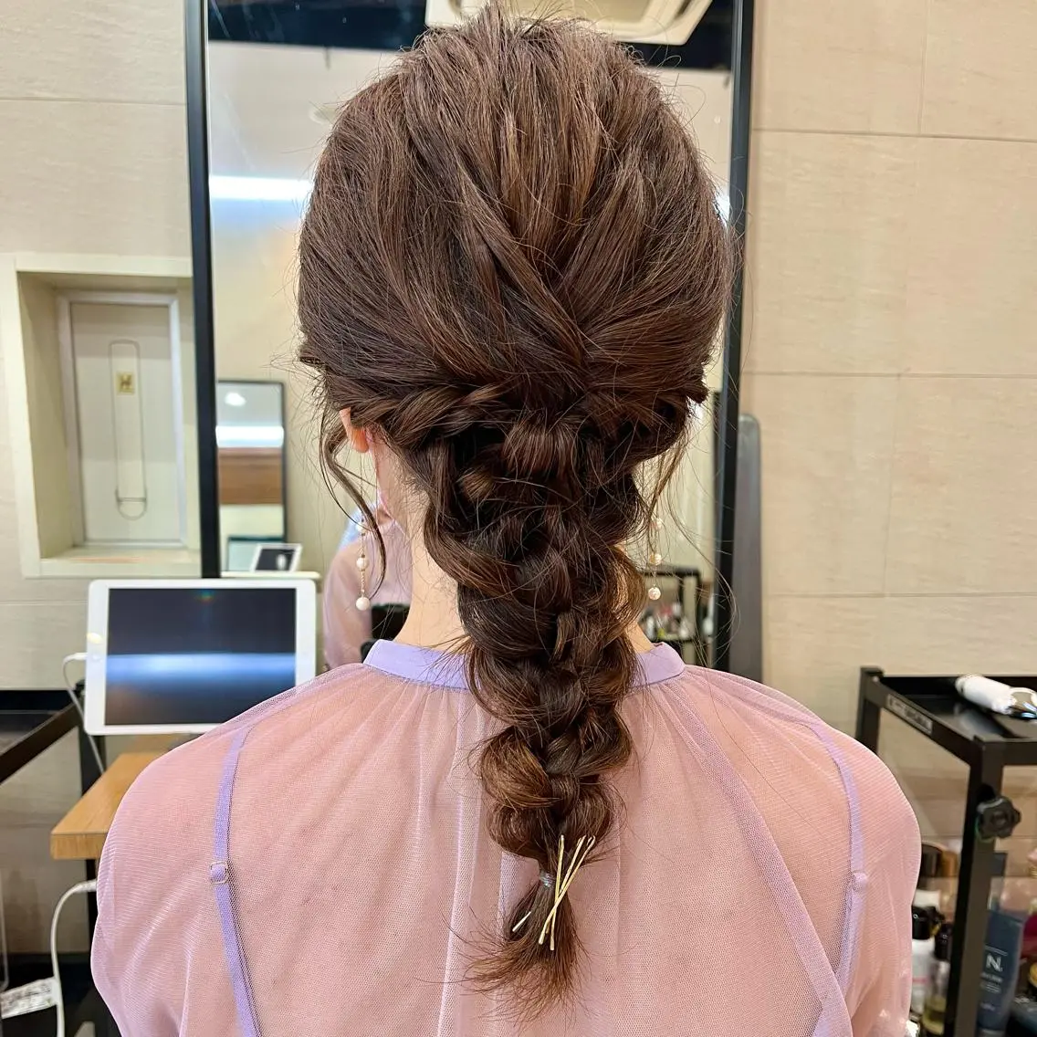 お出掛け前のヘアセット🧸の写真