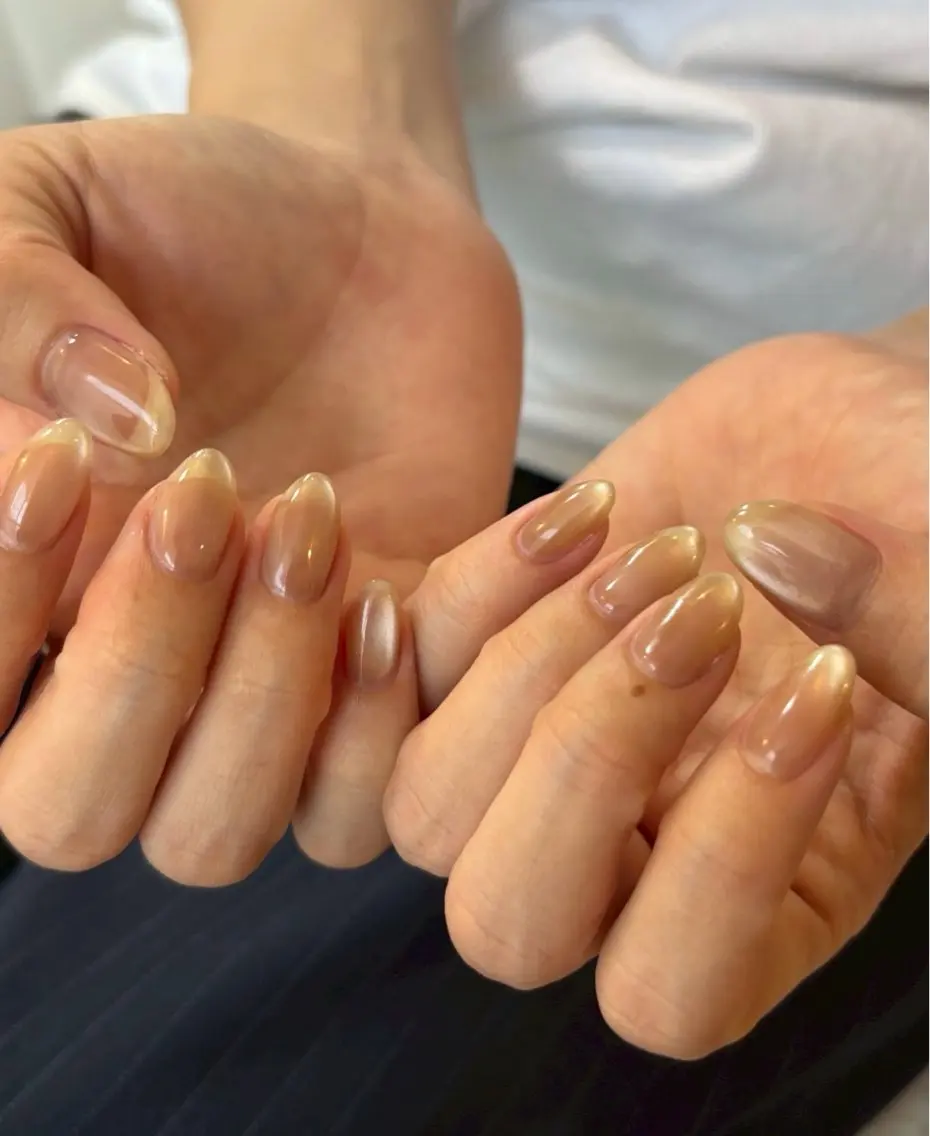 ネイル マグネットネイル LYLY mayukaのネイルデザイン
