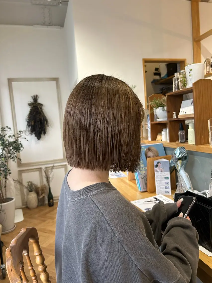ショート カラー merc.🌿✨ いとうりかのヘアスタイル