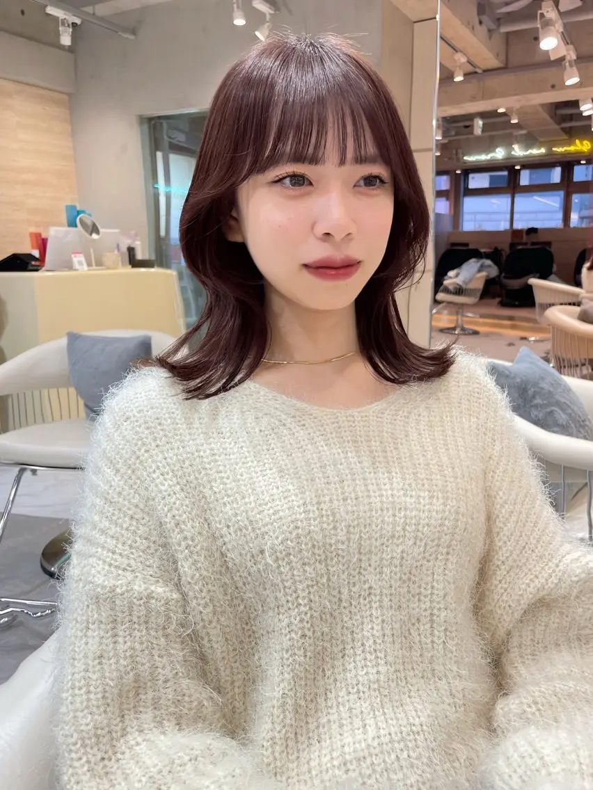 ミディアム くびれヘア 韓国風ヘア レイヤー縮毛矯正 ささきすずね💗のヘアスタイル