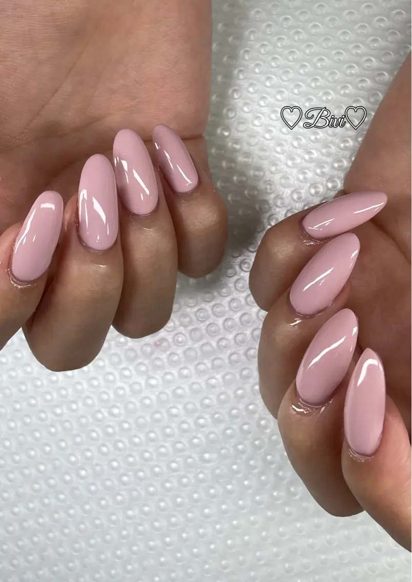 ネイル アートネイル フラッシュネイル ラメ(グリッター) ワンカラーネイル シルバー ♡Bivi♡自爪に 優しいネイルサロンのネイルデザイン