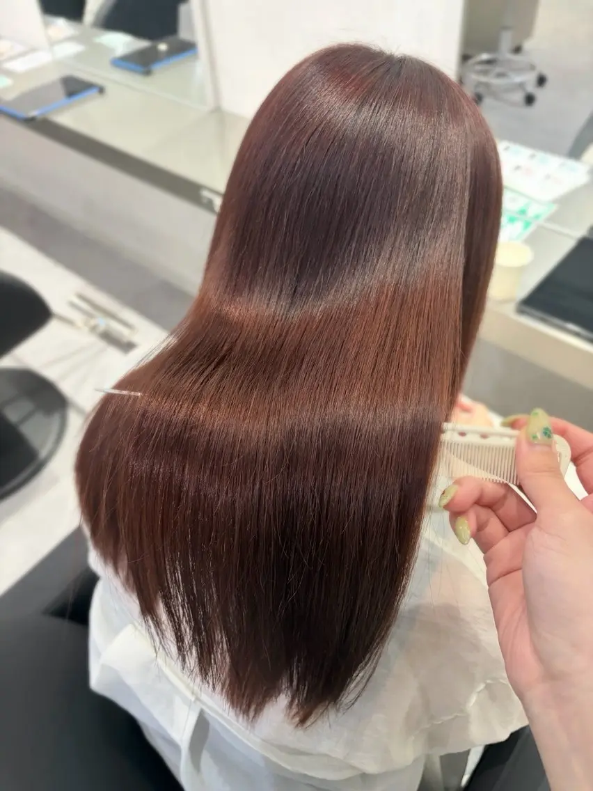 ロング ピンクブラウン 縮毛矯正 ヘアカラー 縮毛矯正 🫧縮毛矯正支持率 No.1 ほのか🫧のヘアスタイル
