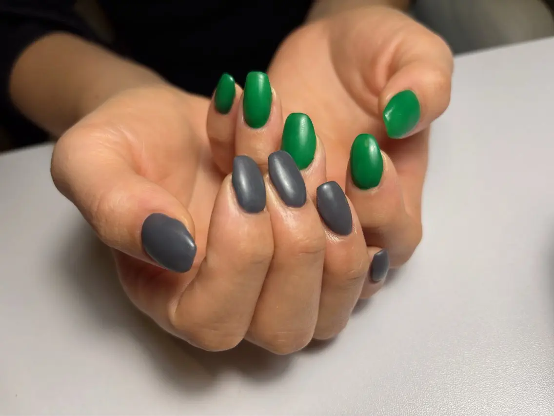 ネイル マットネイル plum nailのネイルデザイン