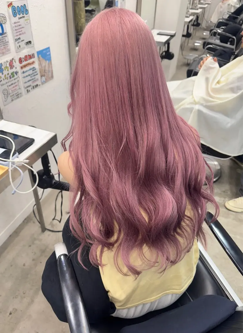 ロング カラー ヘアカラー ハイトーン/レイヤー /艶カラー🎀のヘアスタイル