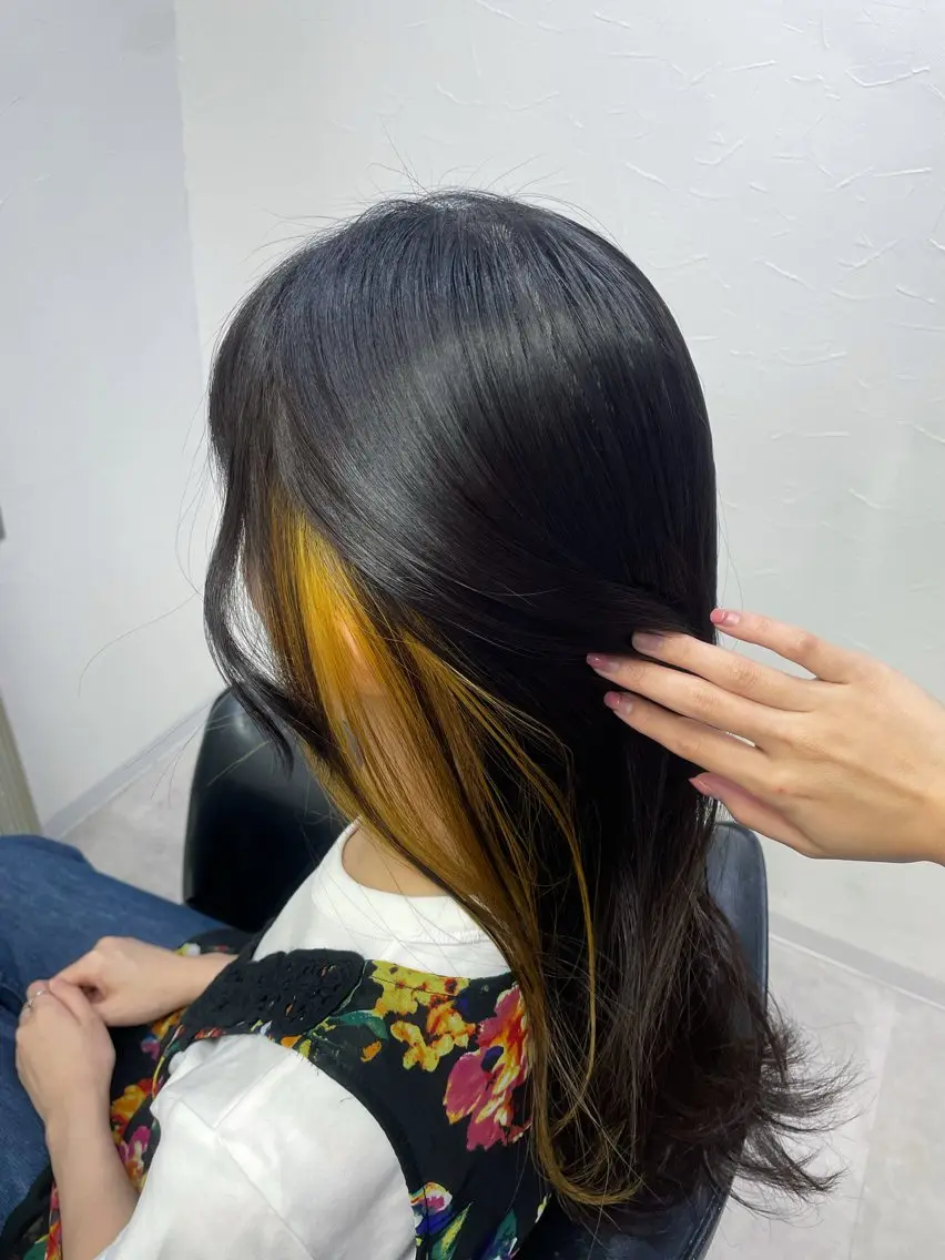 ロング ヘアカラー ChLem「クレム」 梨花のヘアスタイル