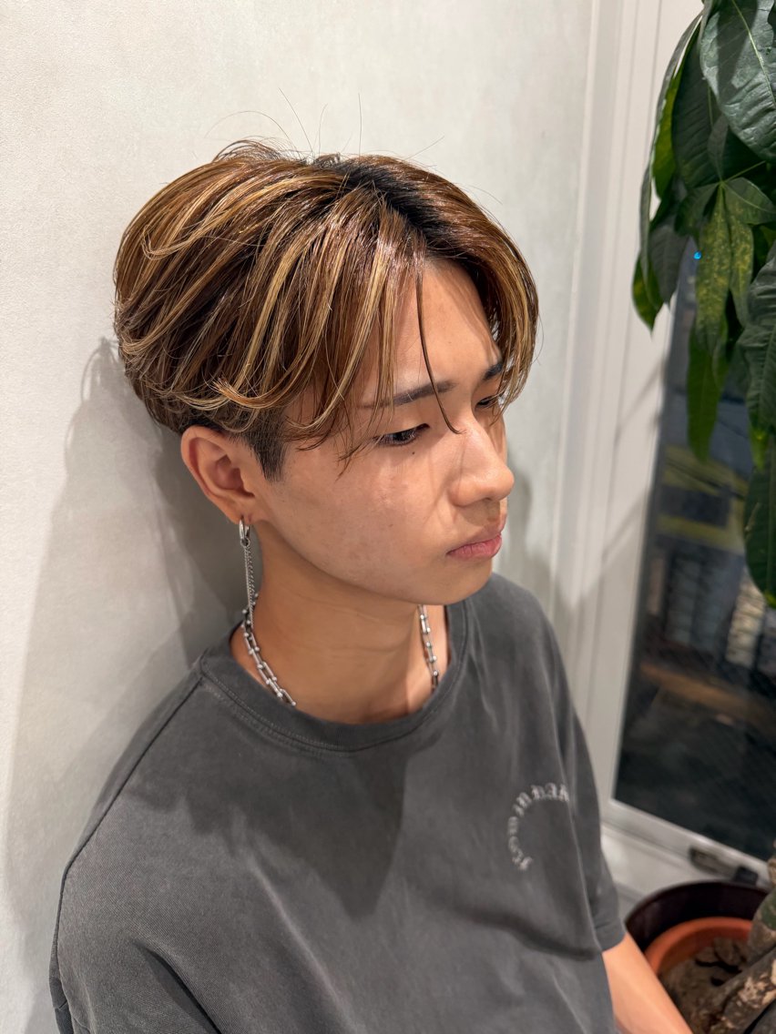 カラー メンズ カット ヘアカラー トリートメント ヘッドスパ 【メンズ特化】カット ハイライト/大智のヘアスタイル