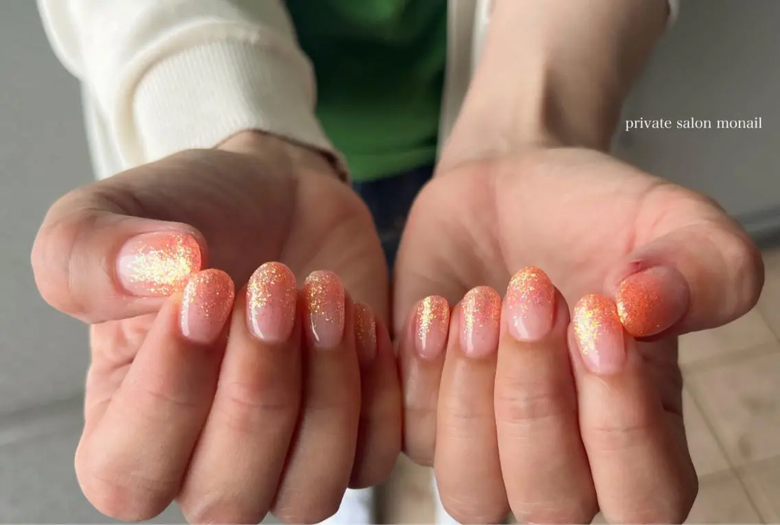 ネイル グラデーション ラメ(グリッター) ラメグラデーション オレンジ ハンドネイル nail salon monailのネイルデザイン
