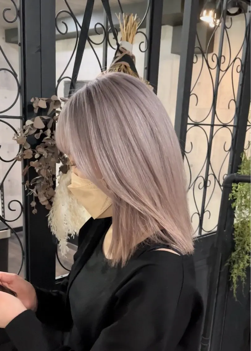 ミディアム レイヤーカット特化 💜SARIのヘアスタイル