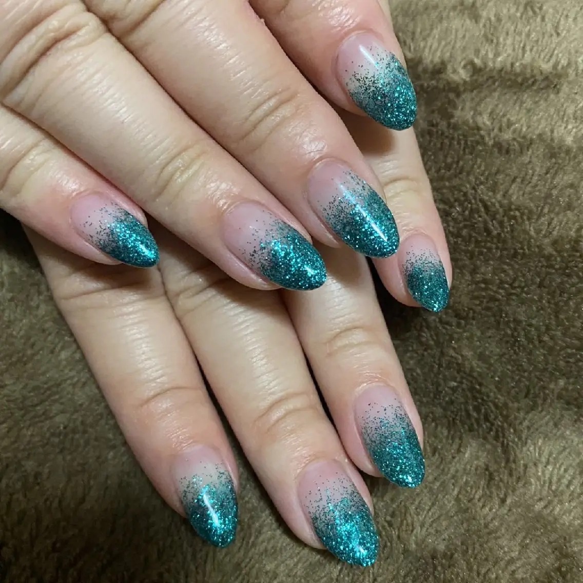ネイル Natsumi 🦊  Nailのネイルデザイン