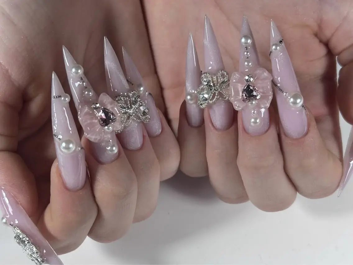 ネイル アートネイル オーロラネイル フレンチネイル ジェルネイル グラデーション ハンドネイル Sora nail 長さ出し専門店のネイルデザイン