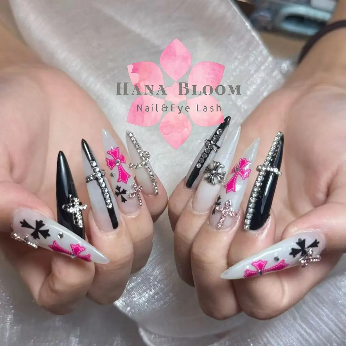 ネイル 長さ出し フットネイル 韓国ネイル マグネットネイル 持ち込み Hana Bloom 💖初回オフ無料のネイルデザイン