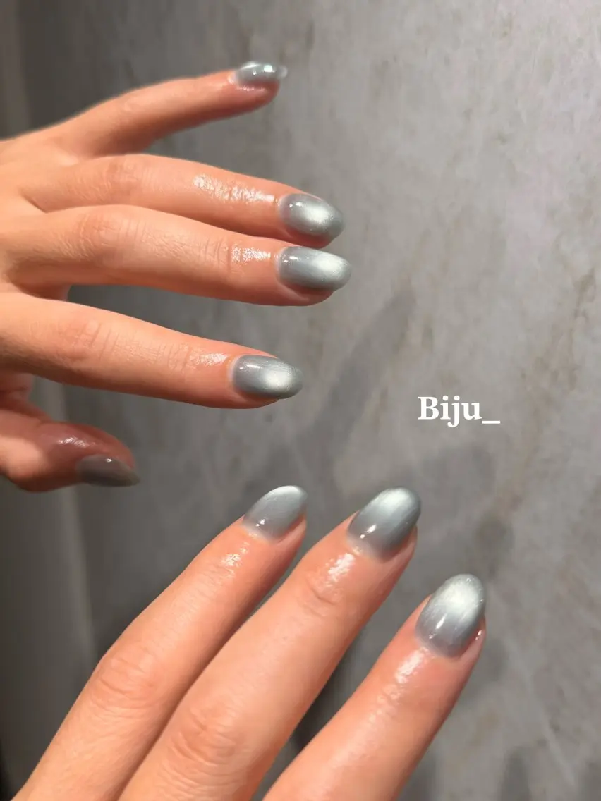 ネイル 氷ネイル・うるうるネイル マグネットネイル マグネットワンカラー ワンカラーネイル ハンドネイル Biju_ NailStudioのネイルデザイン