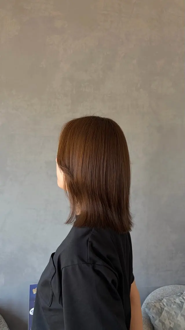 カラー 尾田 彩愛のヘアスタイル