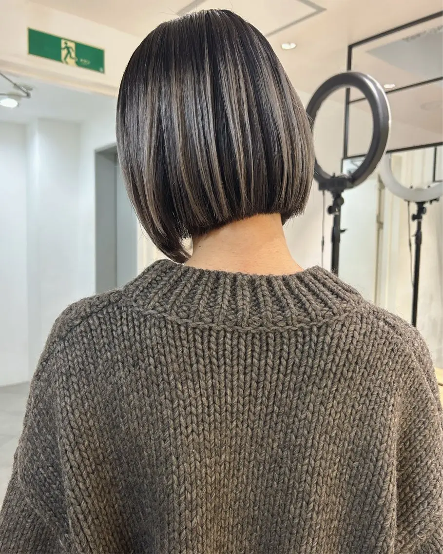 ショート カラー ブリーチ ハイライトカラー ボブ ハイライト カット ヘアカラー トリートメント 村上雅人 ナチュラルモードのヘアスタイル