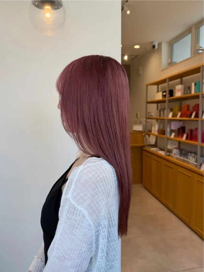 カラー ローズカラー 小林 千咲都のヘアスタイル